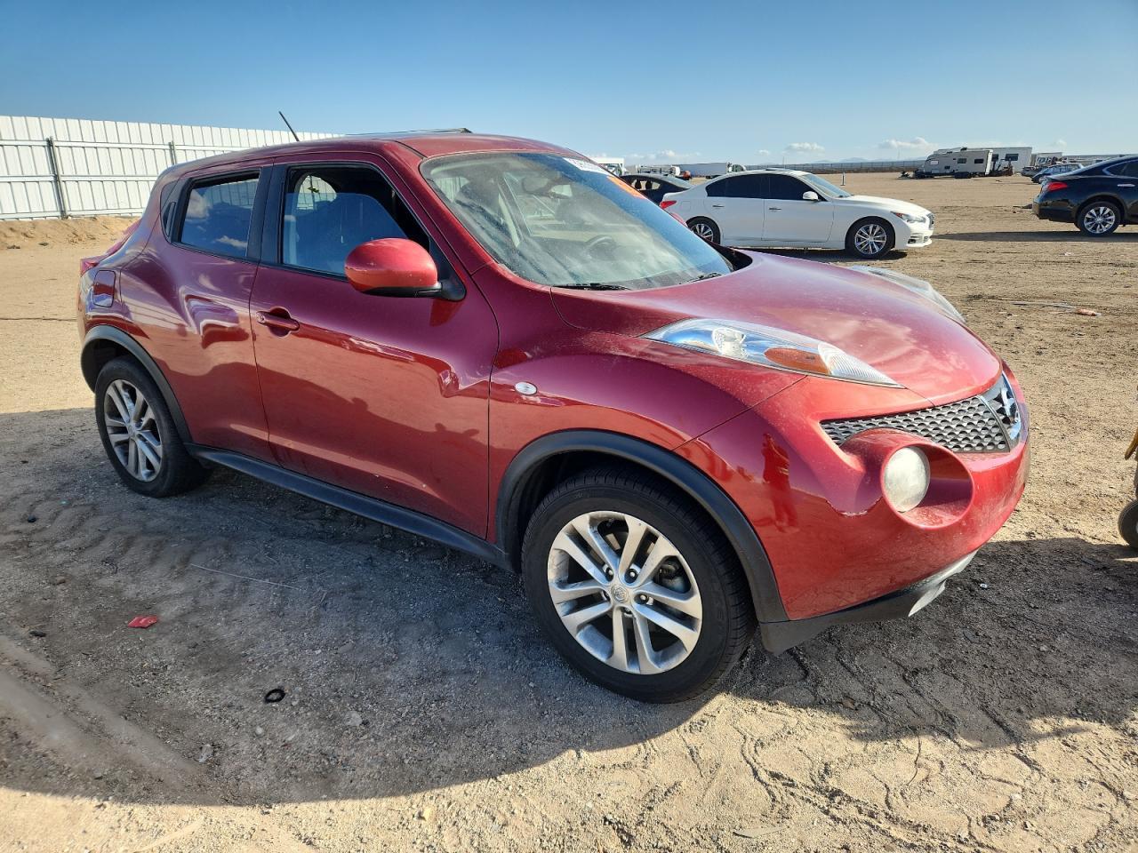 2013 Nissan Juke S - Фото 4