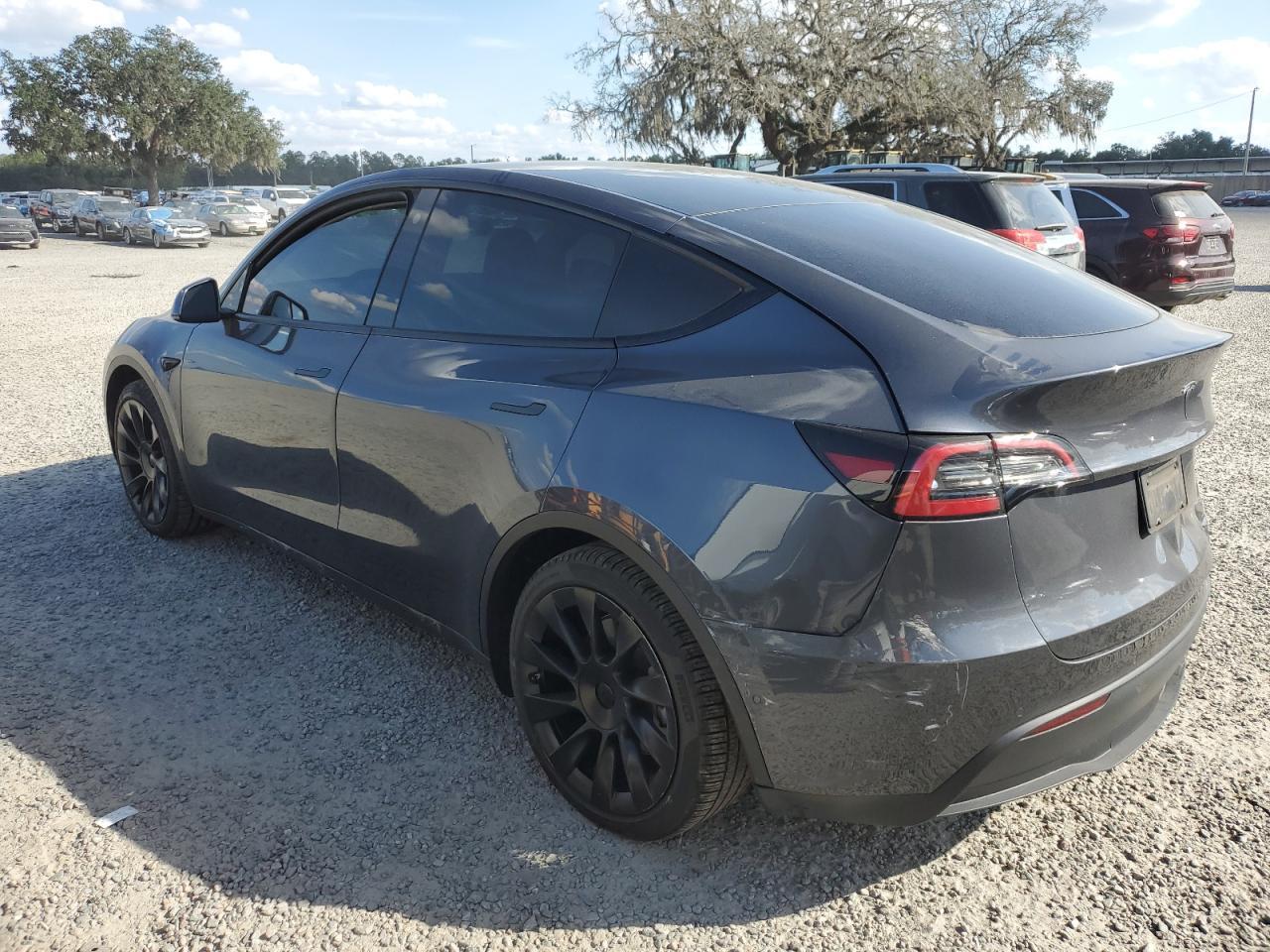 2022 Tesla Model Y - Image 2