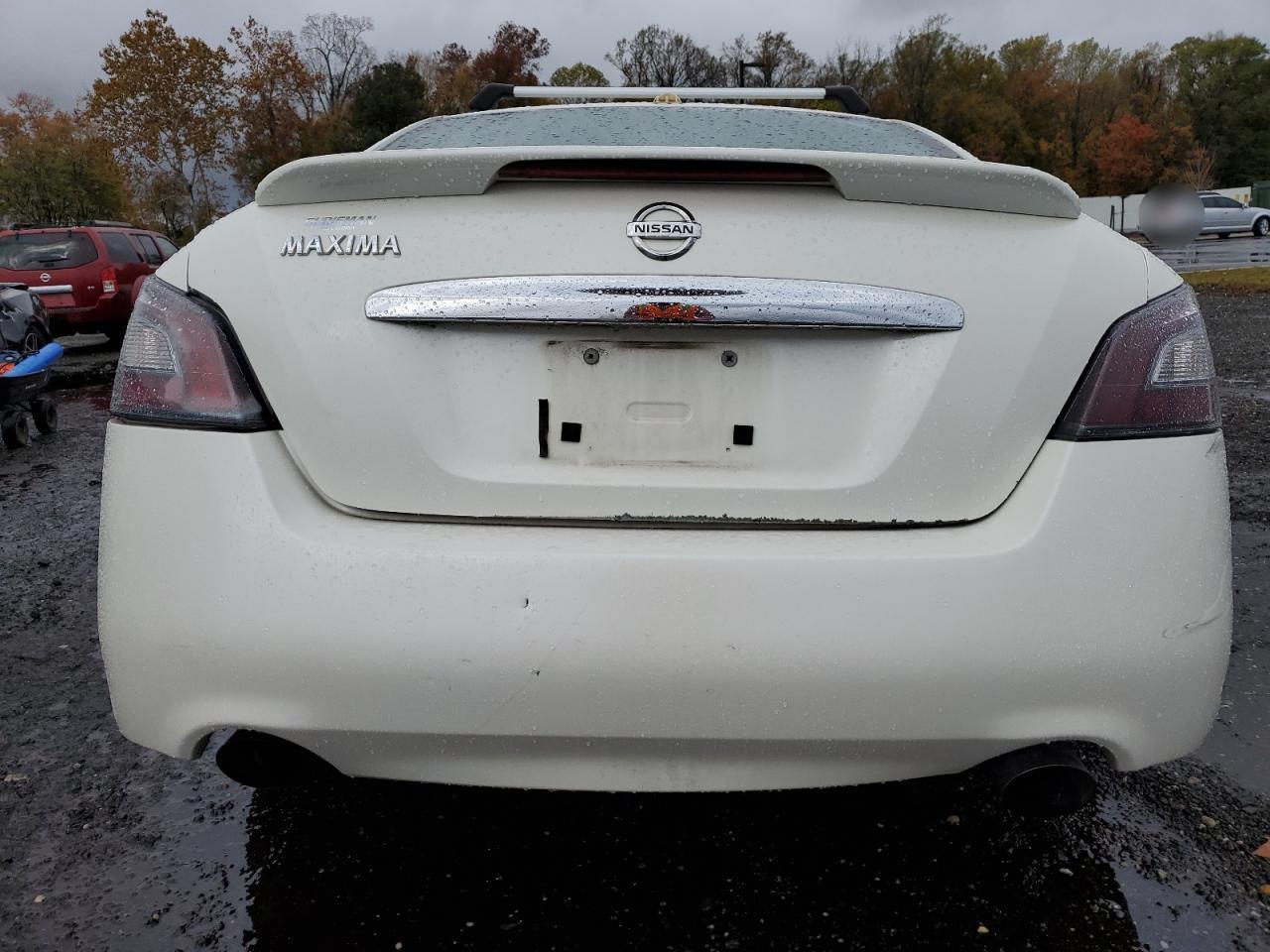 2009 Nissan Maxima S - Image 6