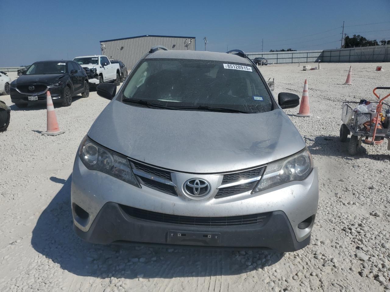 2015 Toyota Rav4 Le - Image 5