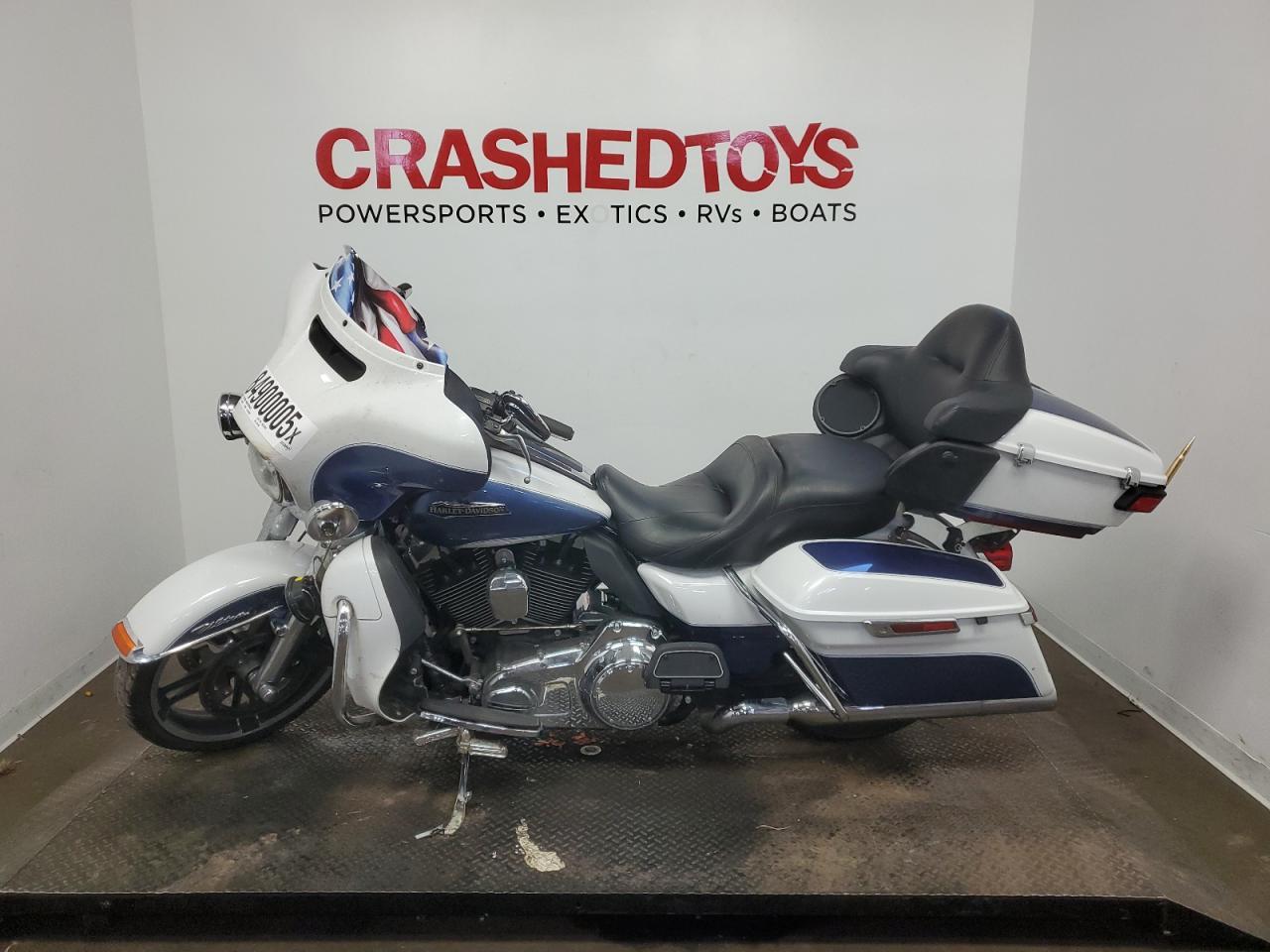 2015 Harley-Davidson Flhtcu Ultra Classic Electra Glide - Фото 3