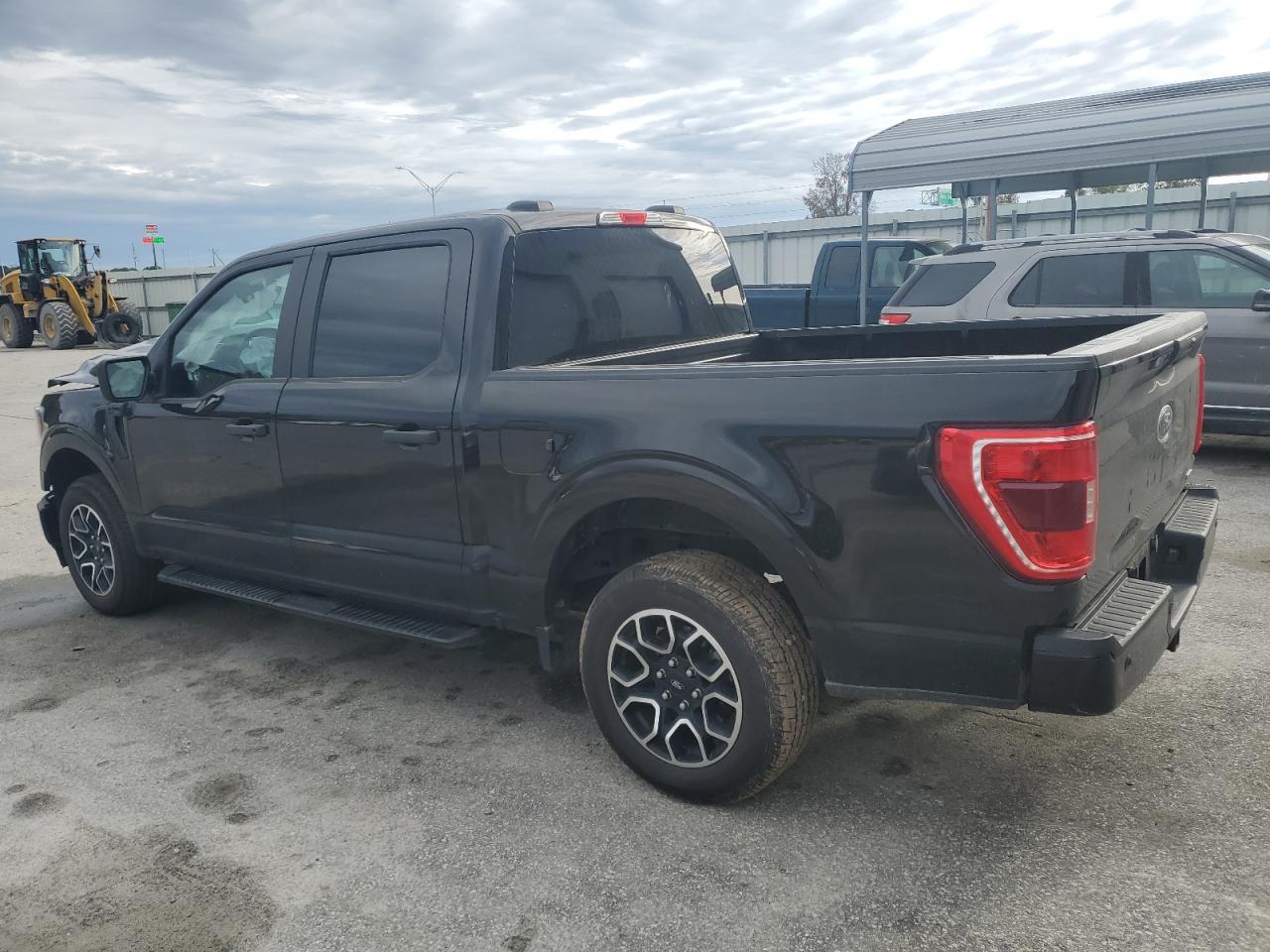 2023 Ford F150 Supercrew - Фото 2