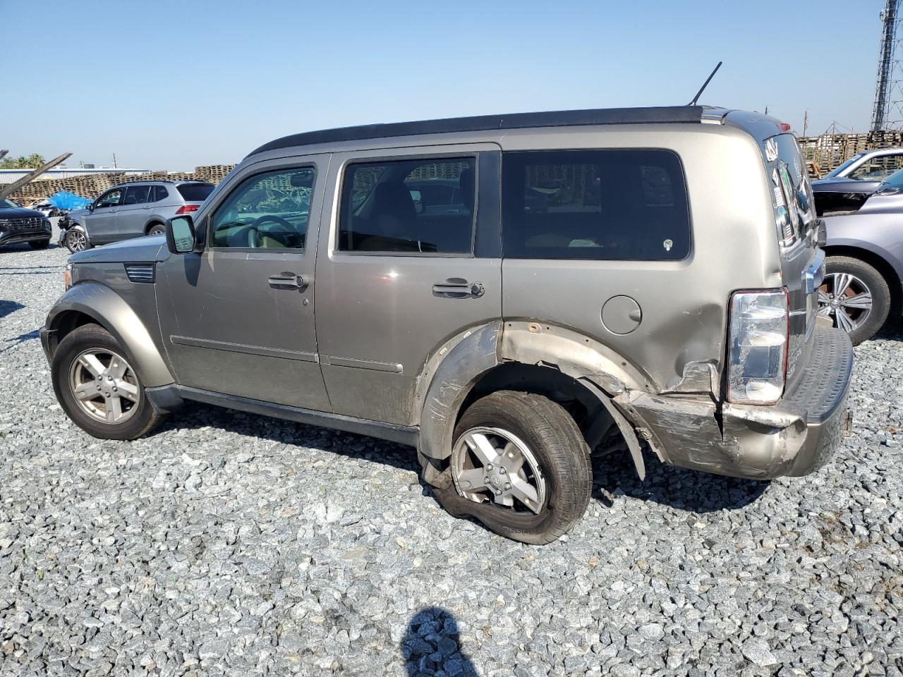 2007 Dodge Nitro Slt - Image 2