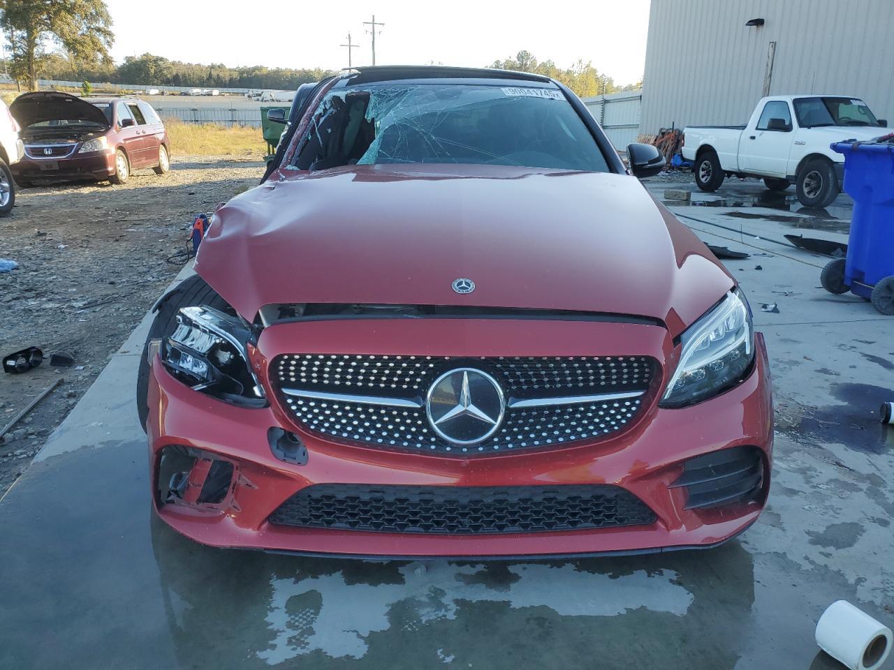 2020 Mercedes-Benz C 300 4Matic - Фото 5