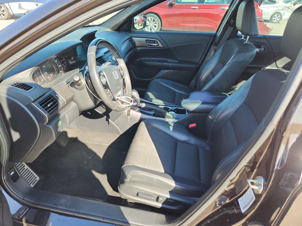 2017 Honda Accord Sport - Image 7