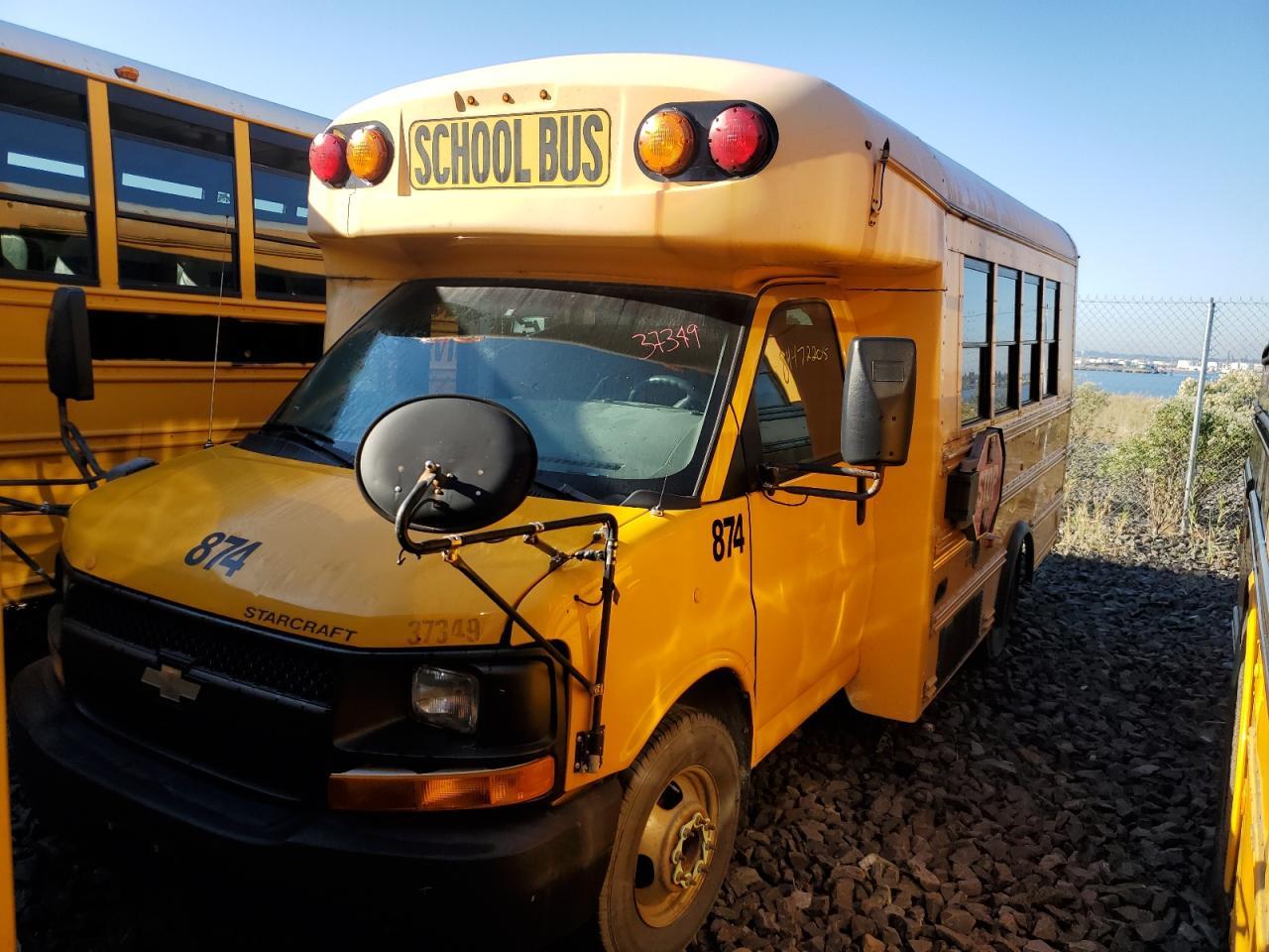 2012 Collins Express G3 - School Bus - Фото 2