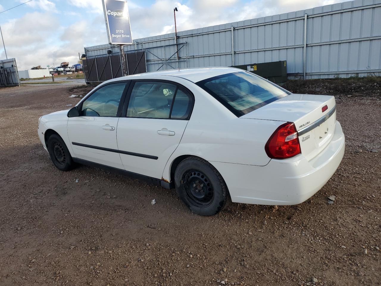 2004 Chevrolet Malibu - Image 2
