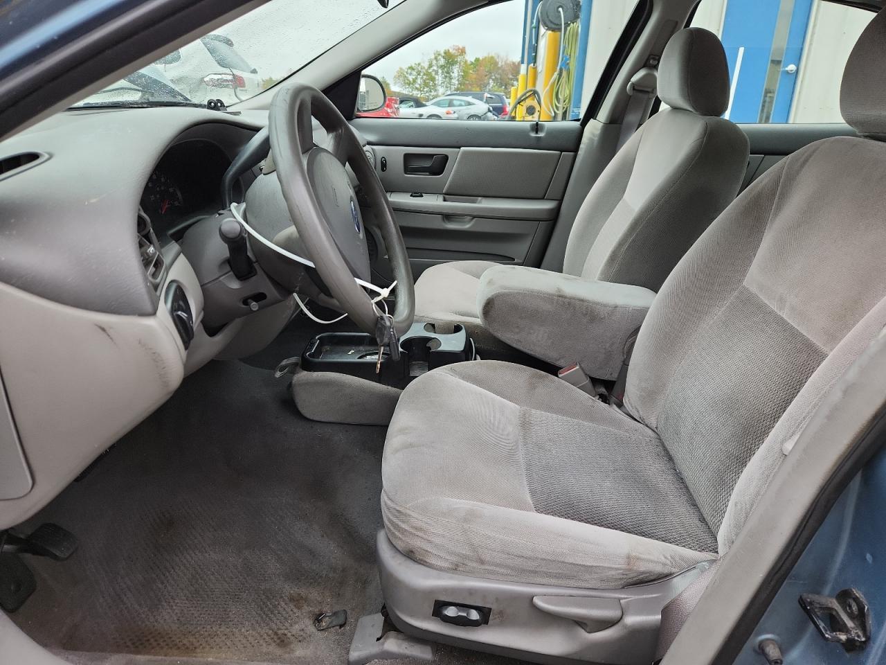 2005 Ford Taurus Se - Image 7