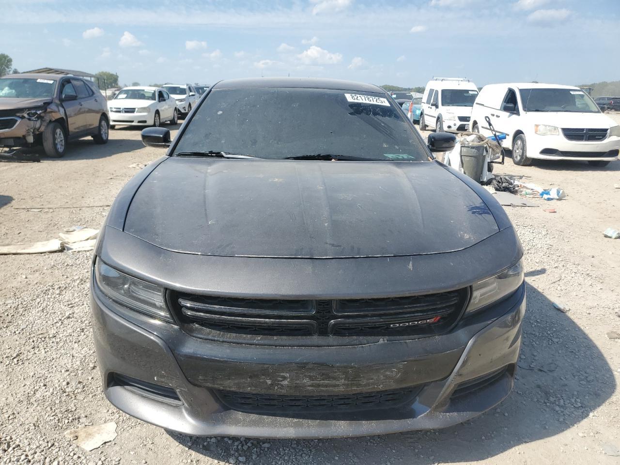 2021 Dodge Charger Sxt - Image 5
