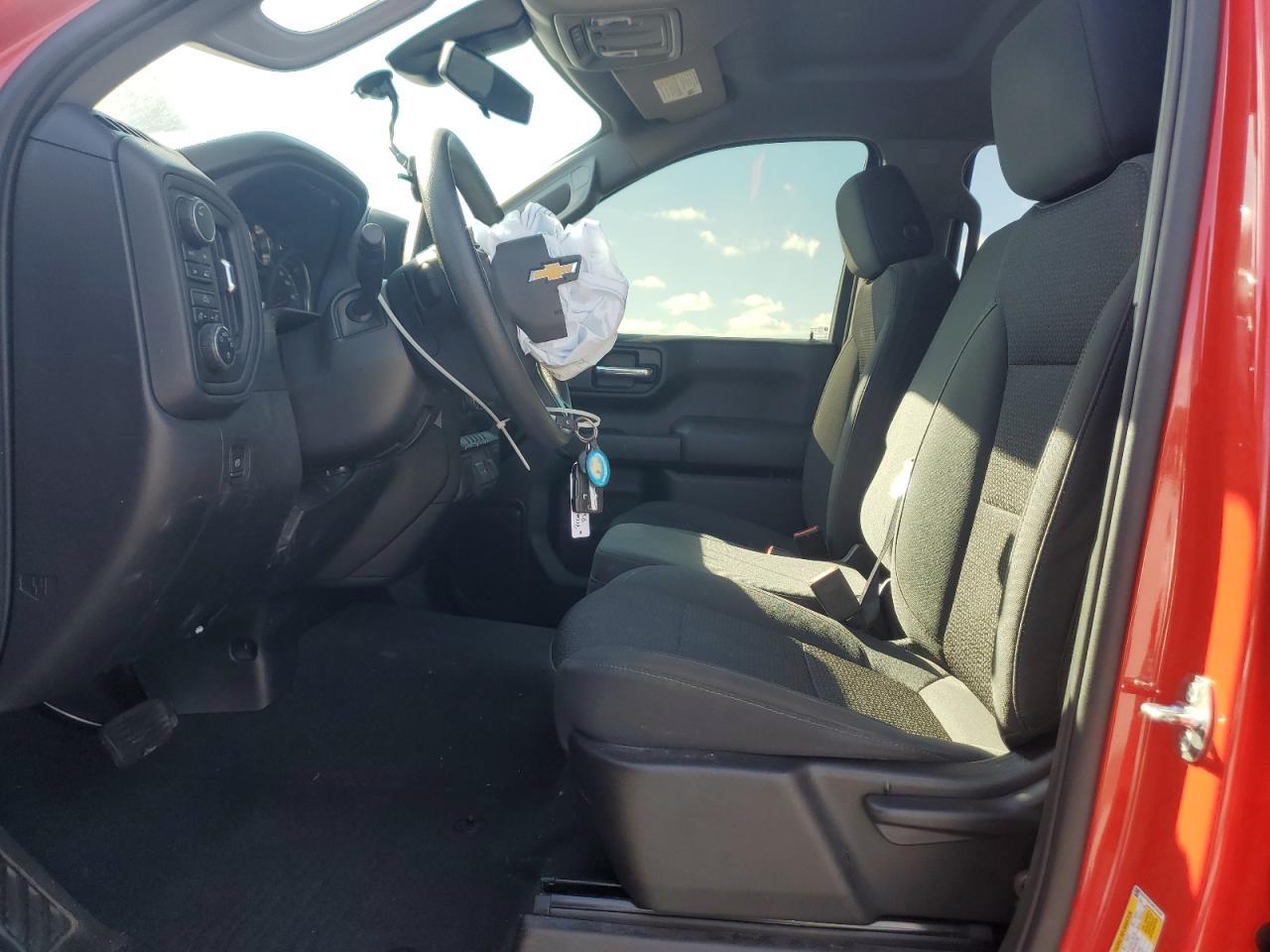 2022 Chevrolet Silverado Ltd K1500 Custom - Image 7