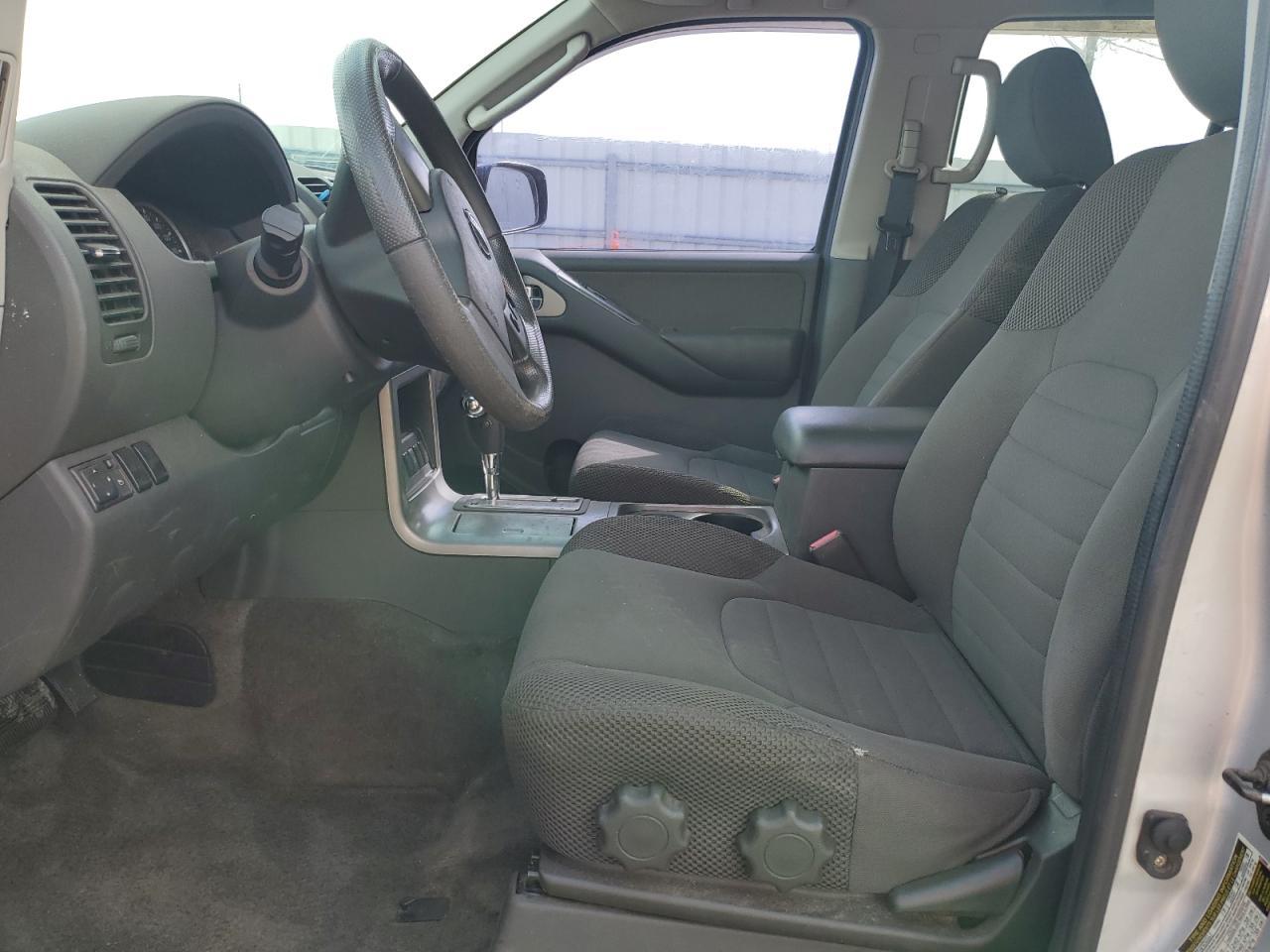 2011 Nissan Pathfinder S - Фото 7