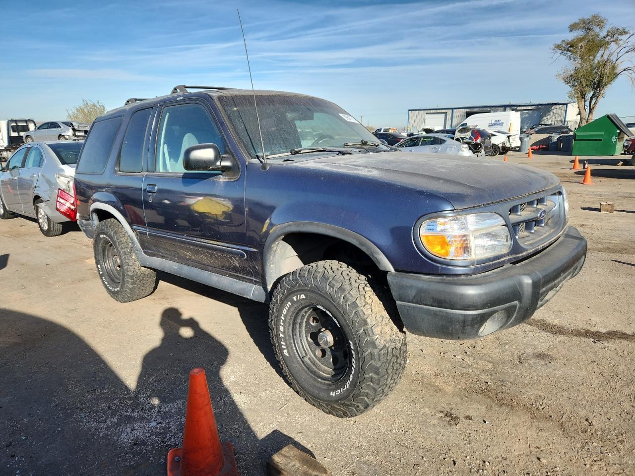 2000 Ford Explorer Sport - Фото 4