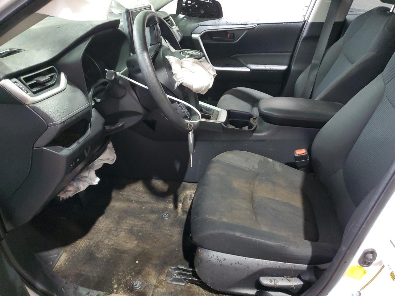 2019 Toyota Rav4 Le - Image 7