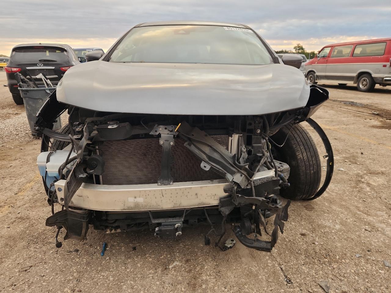 2020 Nissan Murano S - Фото 5