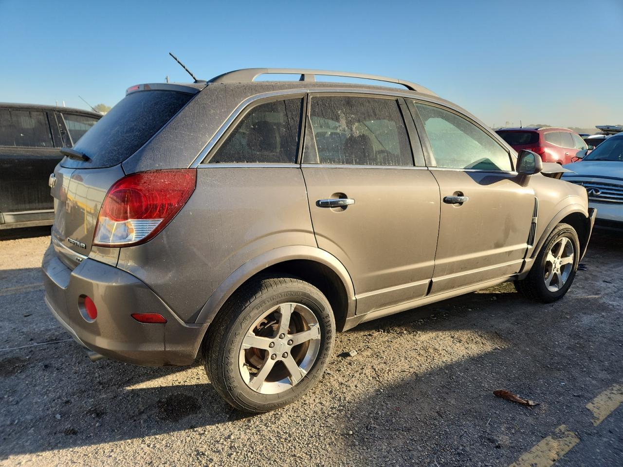 2012 Chevrolet Captiva Sport - Image 3