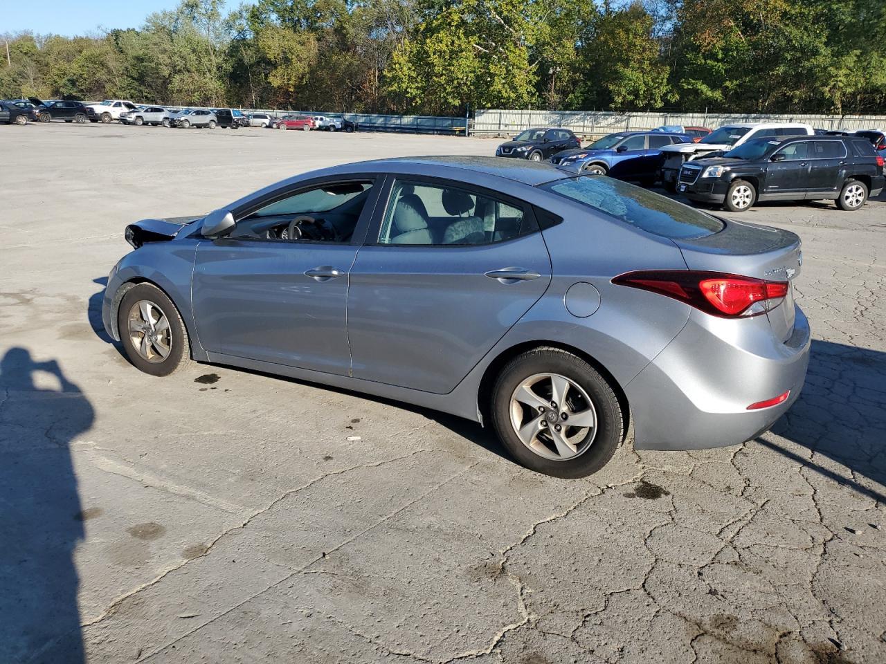 2015 Hyundai Elantra Se - Image 2