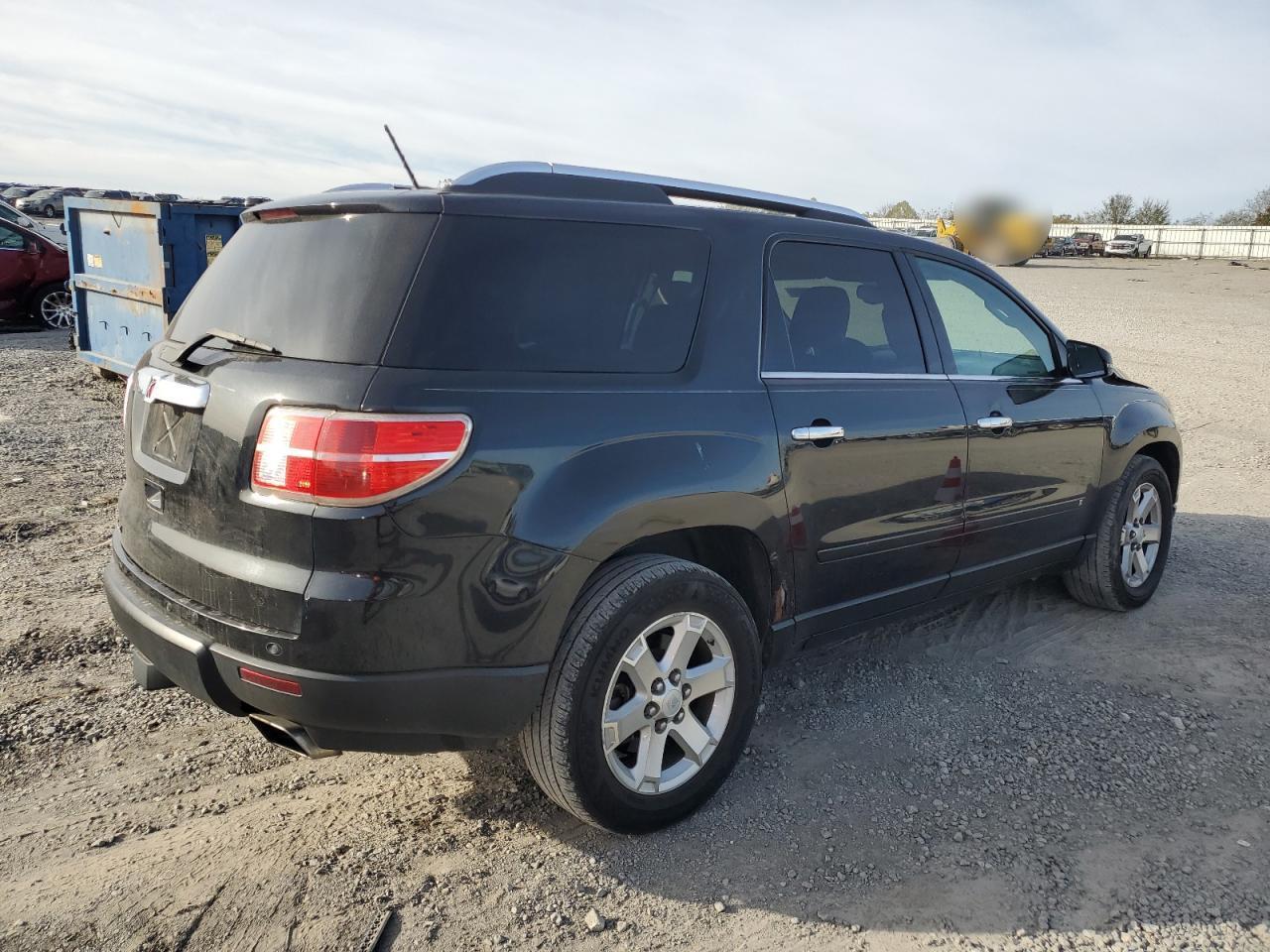 2008 Saturn Outlook Xr - Image 3