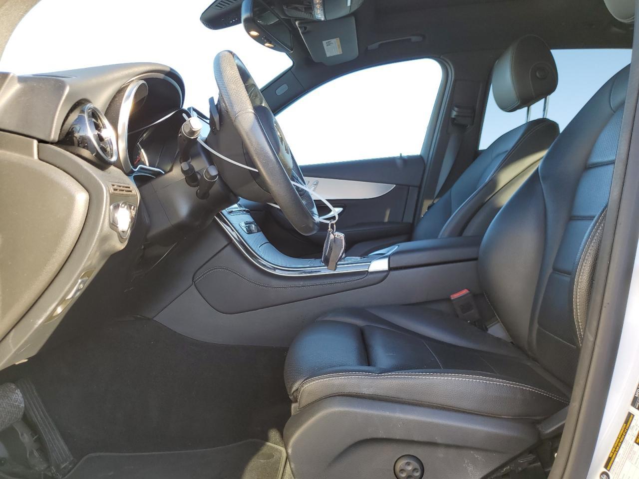 2019 Mercedes-Benz Glc 300 - Image 7