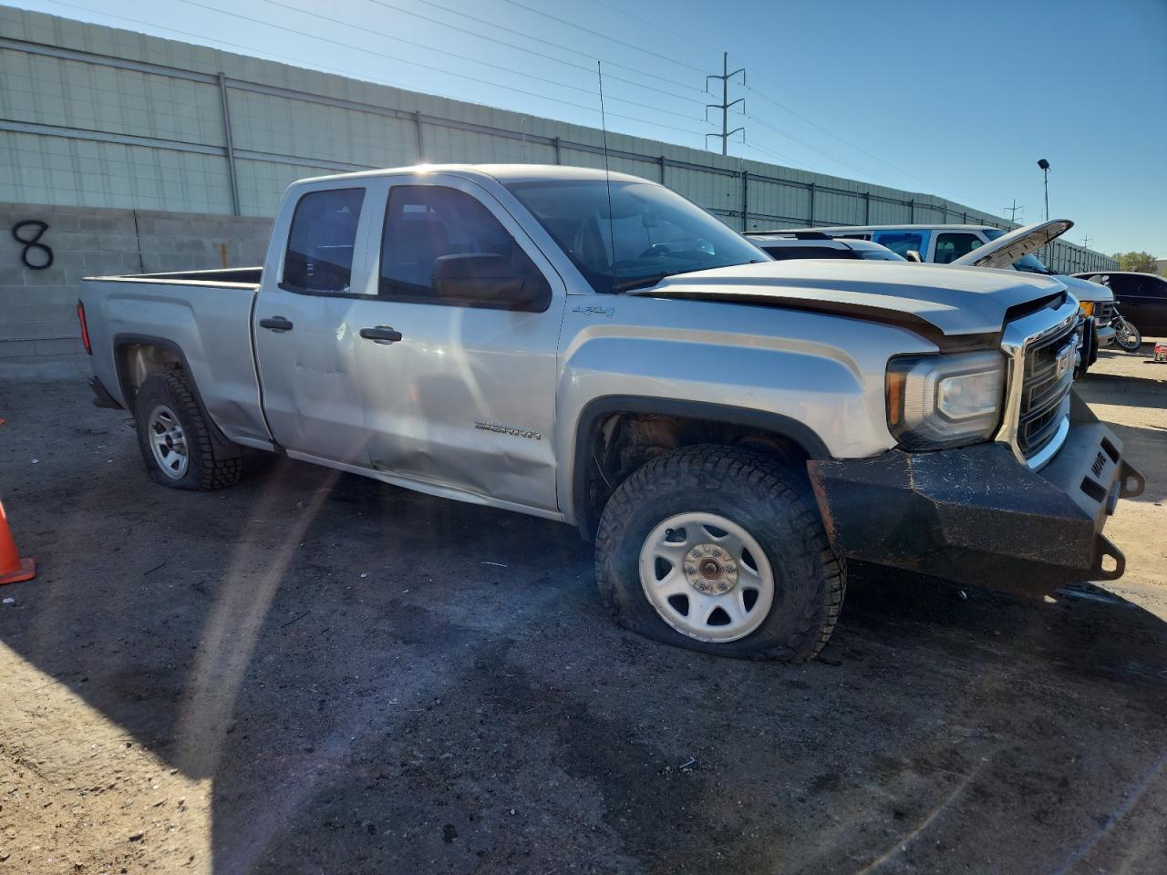 2018 GMC Sierra - Фото 4