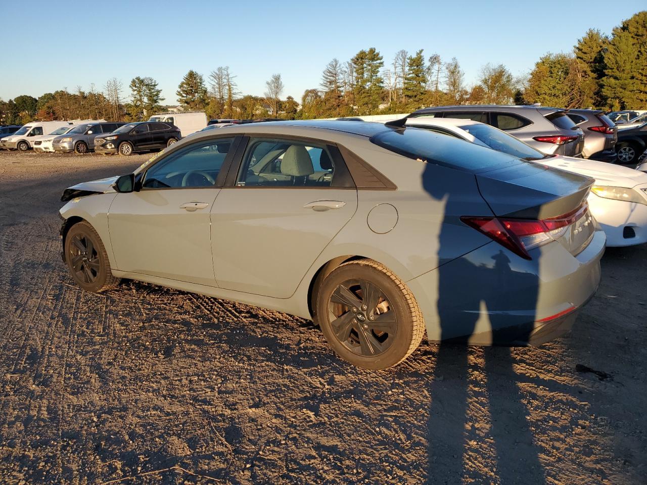 2022 Hyundai Elantra Sel - Image 2