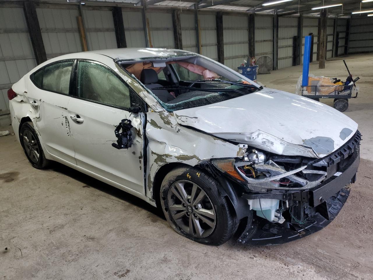 2017 Hyundai Elantra Se - Image 4