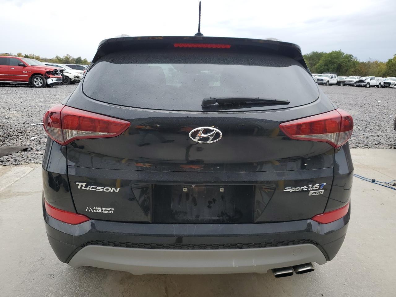 2017 Hyundai Tucson Limited - Image 6