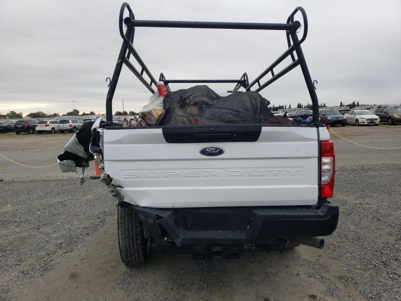 2022 Ford F250 Super Duty - Image 6