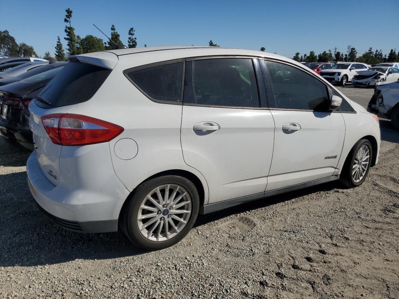 2013 Ford C-Max Se - Image 3