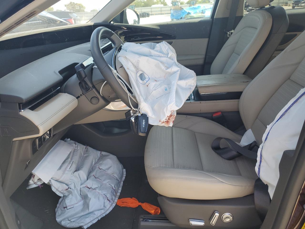 2024 Lincoln Nautilus Reserve - Фото 7