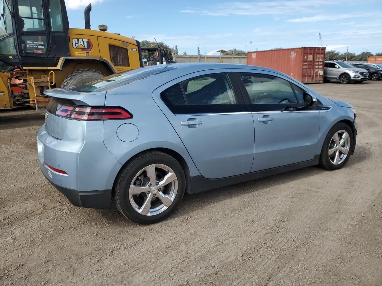2013 Chevrolet Volt - Image 3