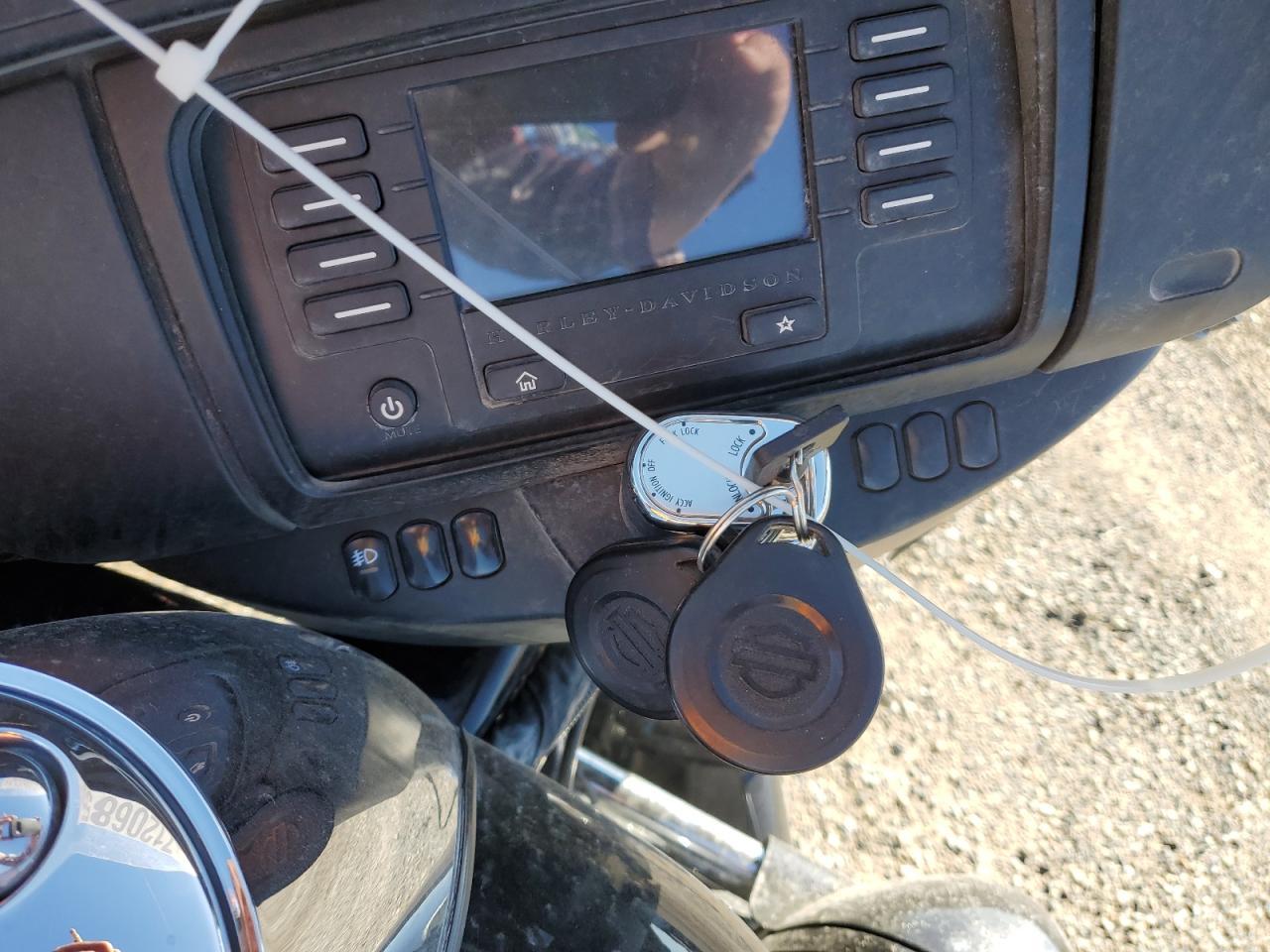 2014 Harley-Davidson Flhtcu Ultra Classic Electra Glide - Image 7