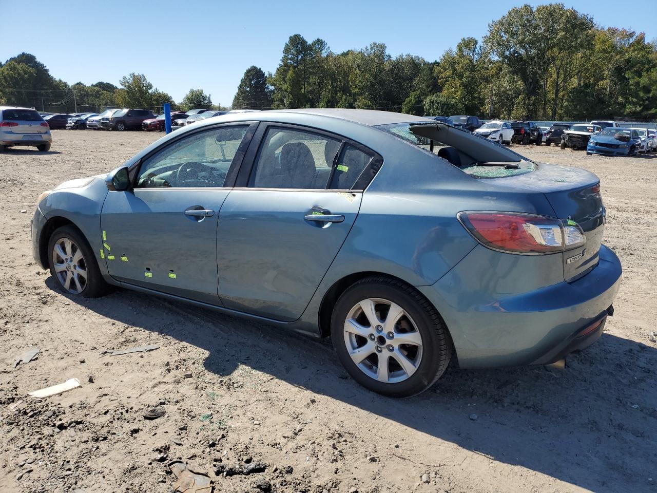 2011 Mazda 3 I - Фото 2