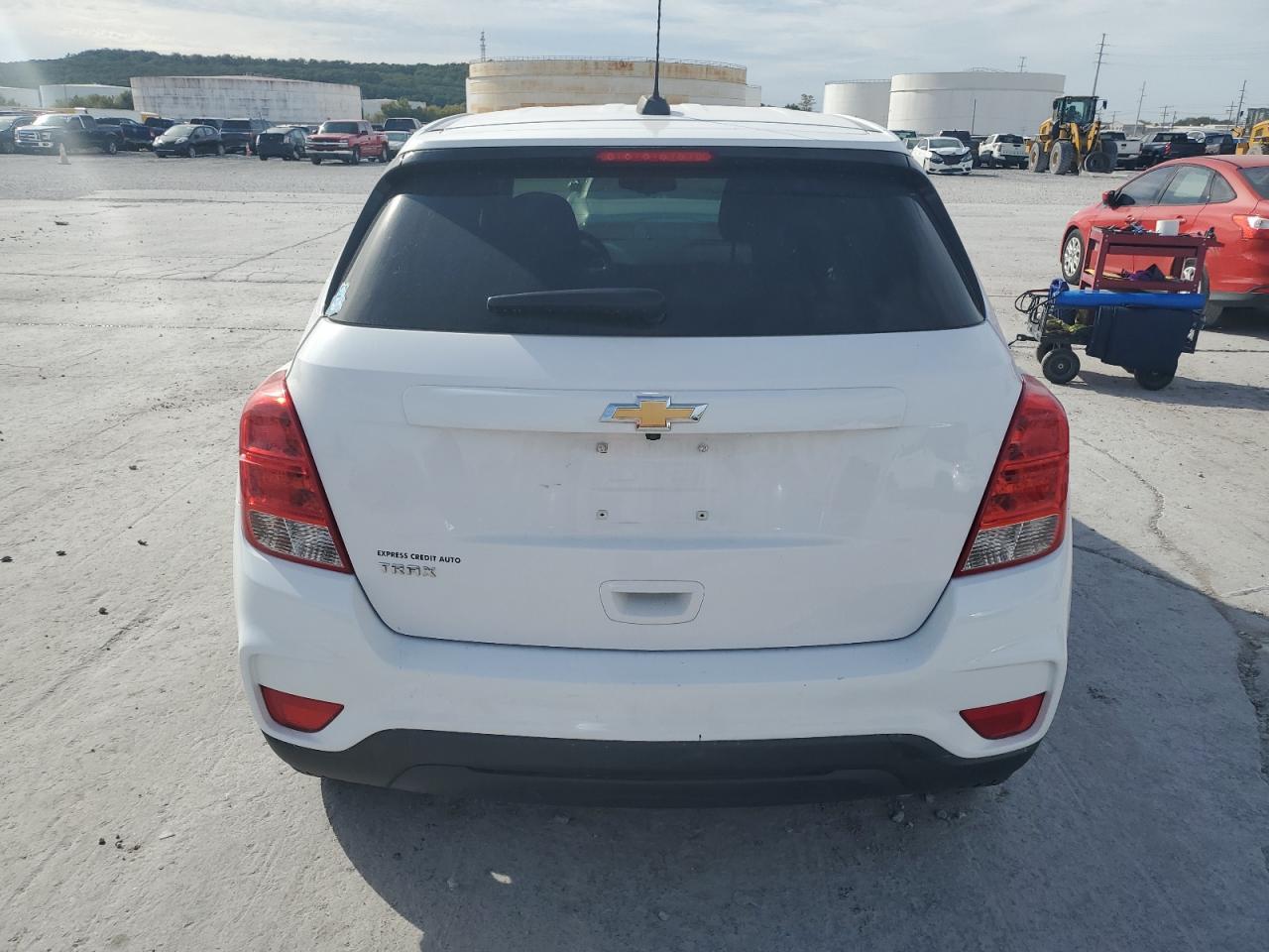 2019 Chevrolet Trax Ls - Image 6