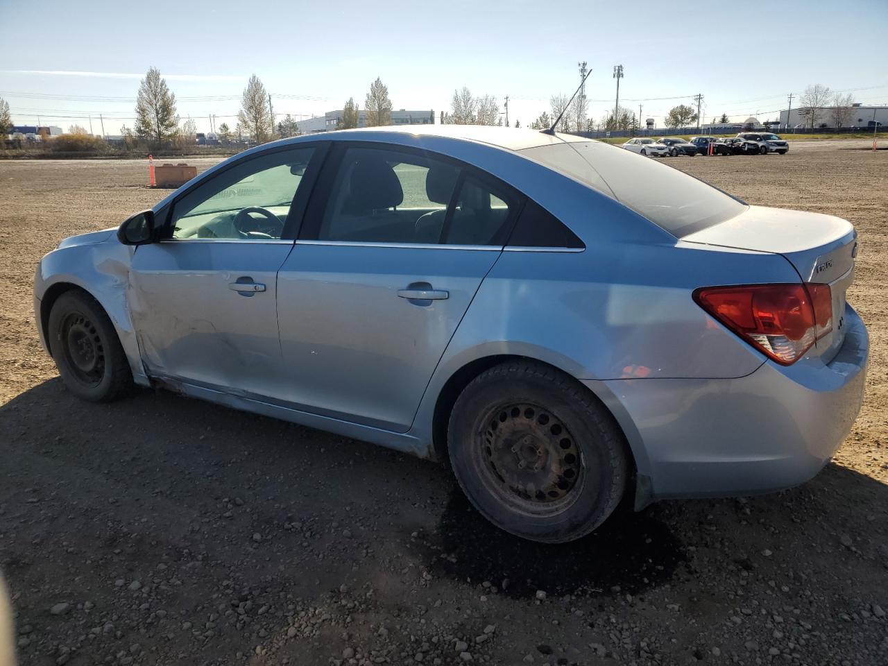 2011 Chevrolet Cruze Ls - Фото 2