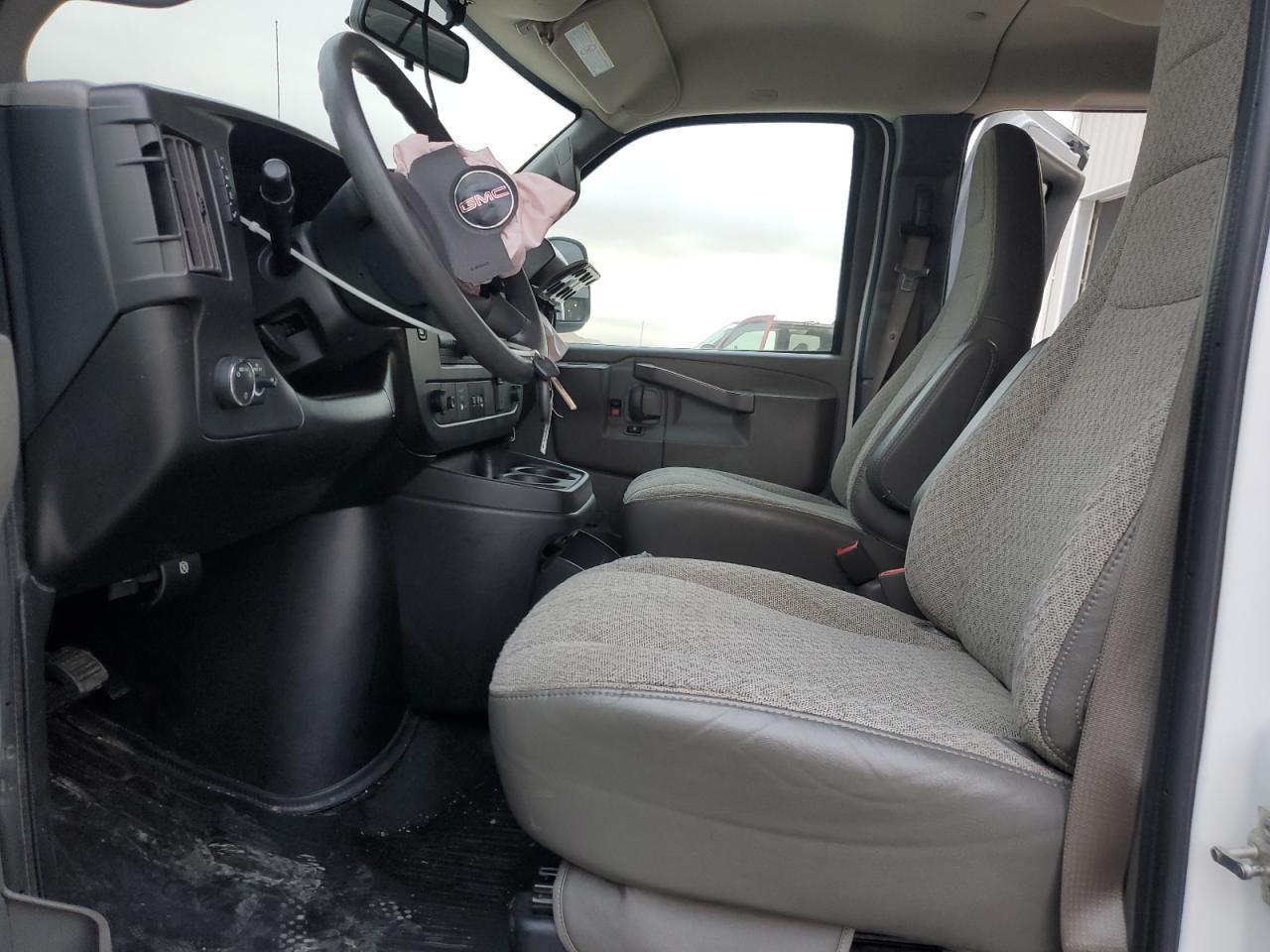 2023 GMC Savana G2500 Ls - Фото 7