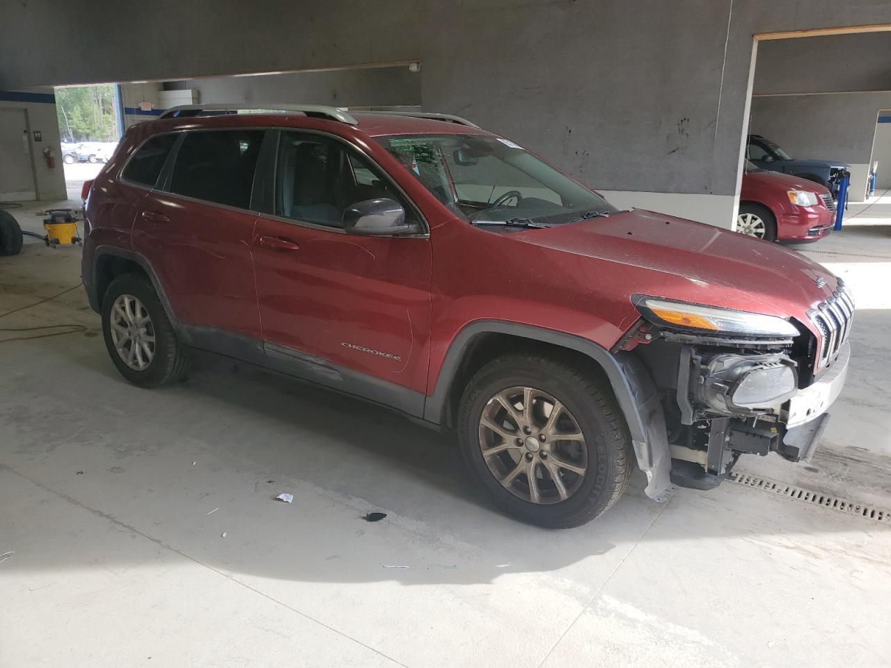 2015 Jeep Cherokee Latitude - Image 4