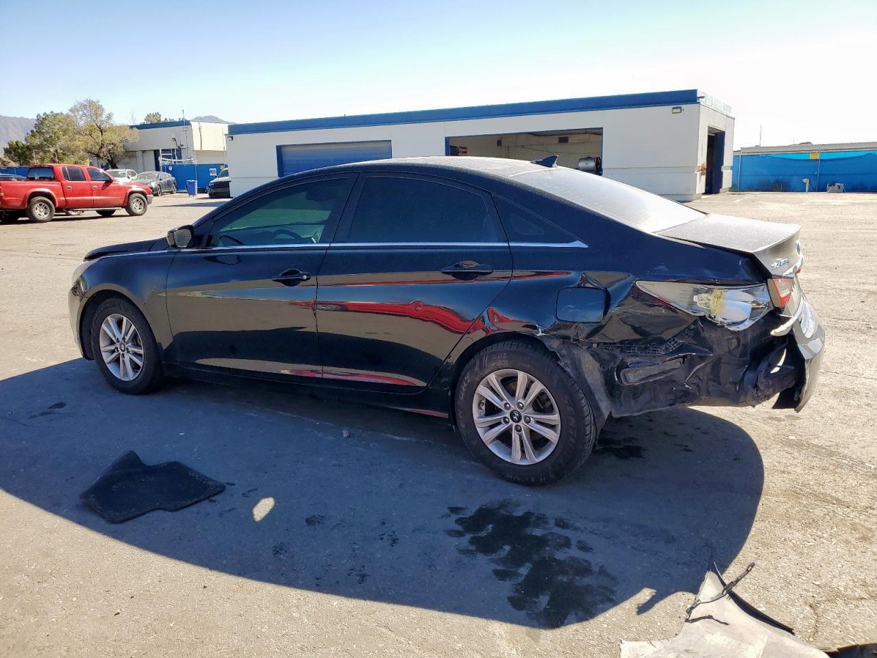 2013 Hyundai Sonata Gls - Фото 2