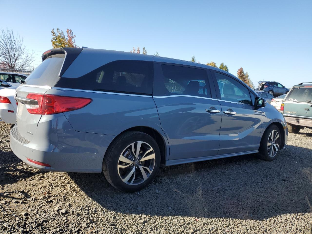 2024 Honda Odyssey Touring - Фото 3