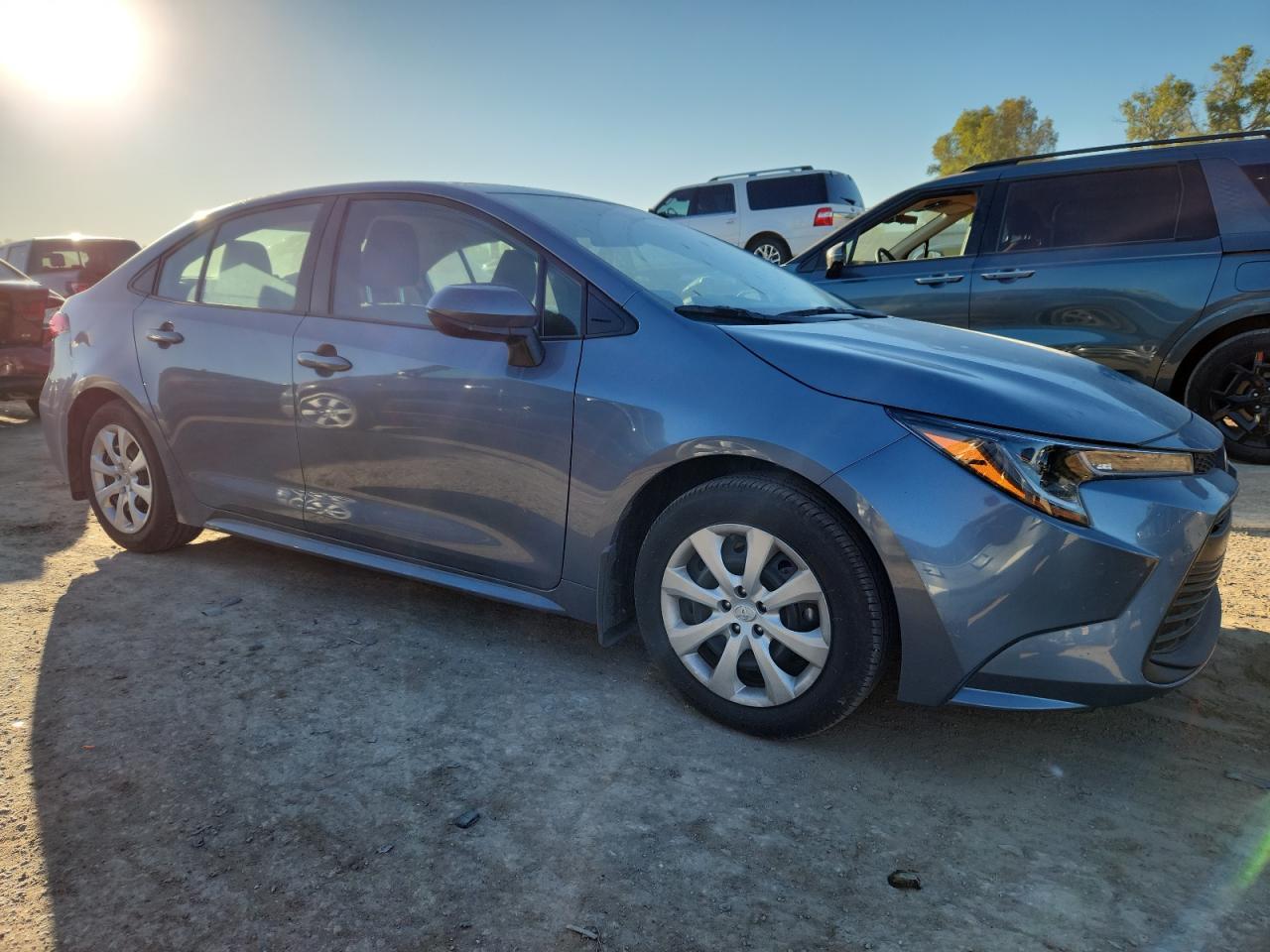 2025 Toyota Corolla Le - Фото 4