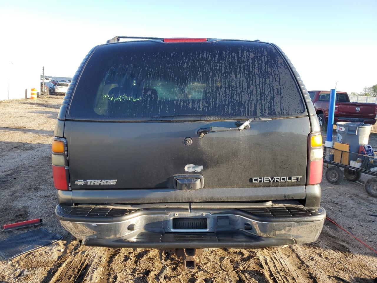 2004 Chevrolet Tahoe K1500 - Image 6