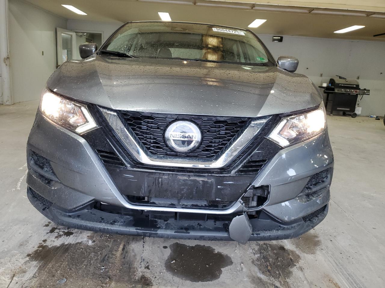 2020 Nissan Rogue Sport S - Фото 5