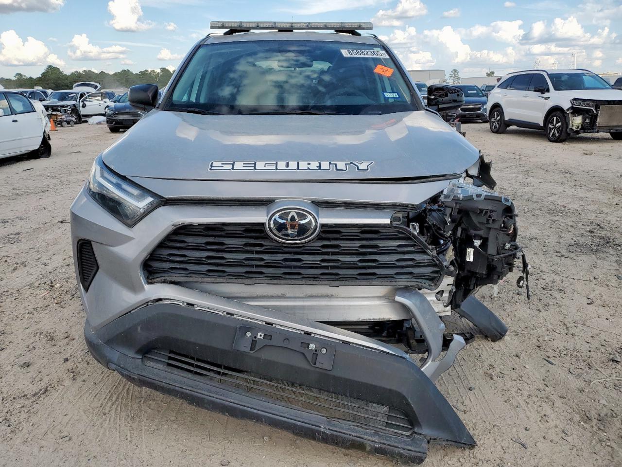 2023 Toyota Rav4 Le - Фото 5