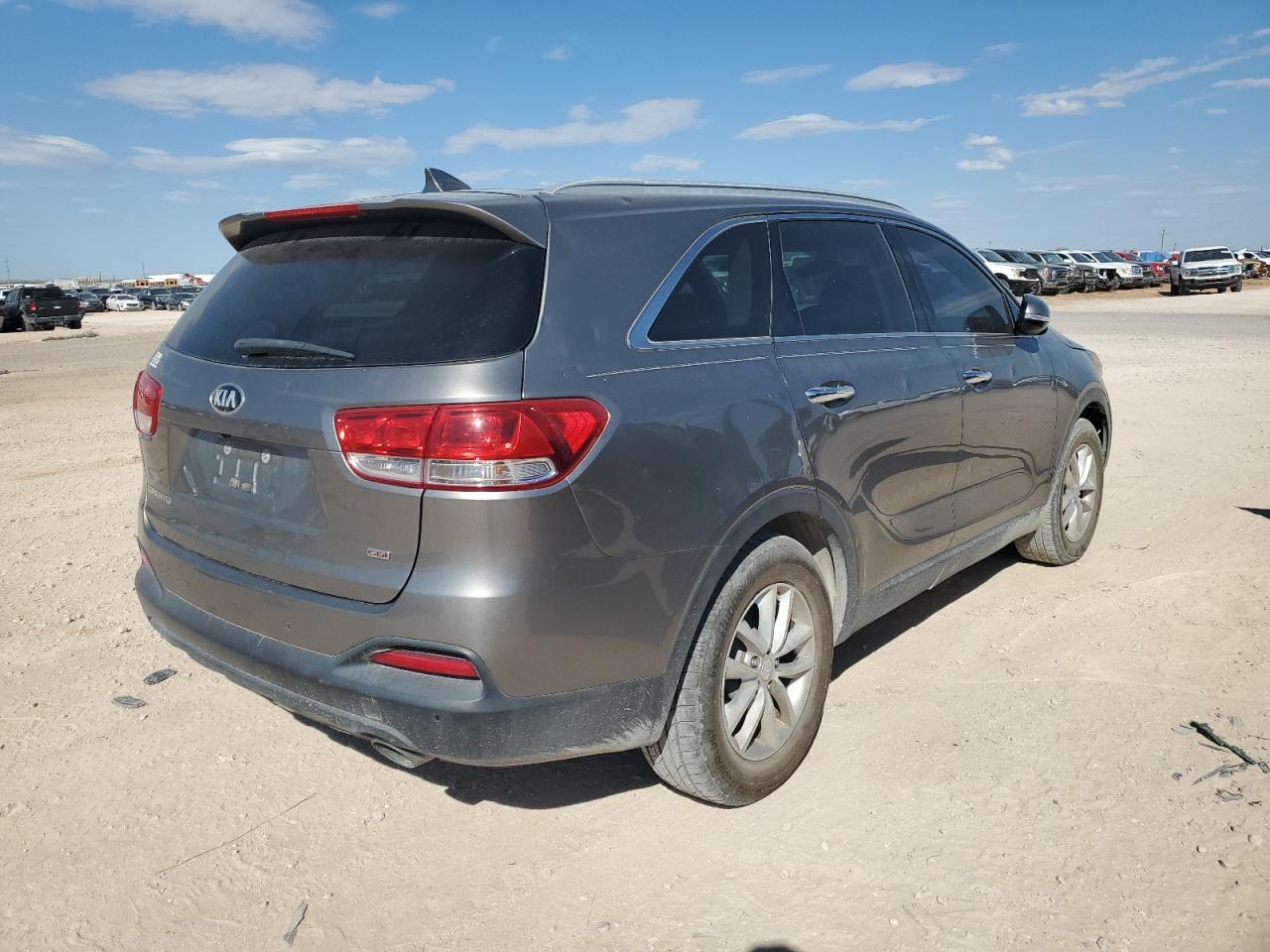 2017 Kia Sorento Lx - Фото 3