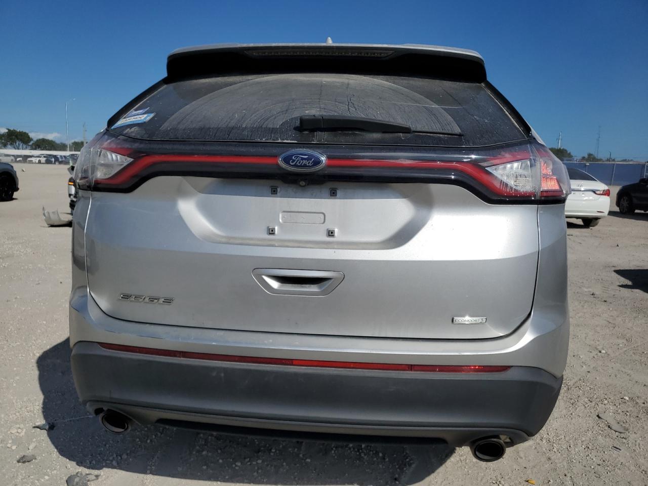 2016 Ford Edge Se - Image 6