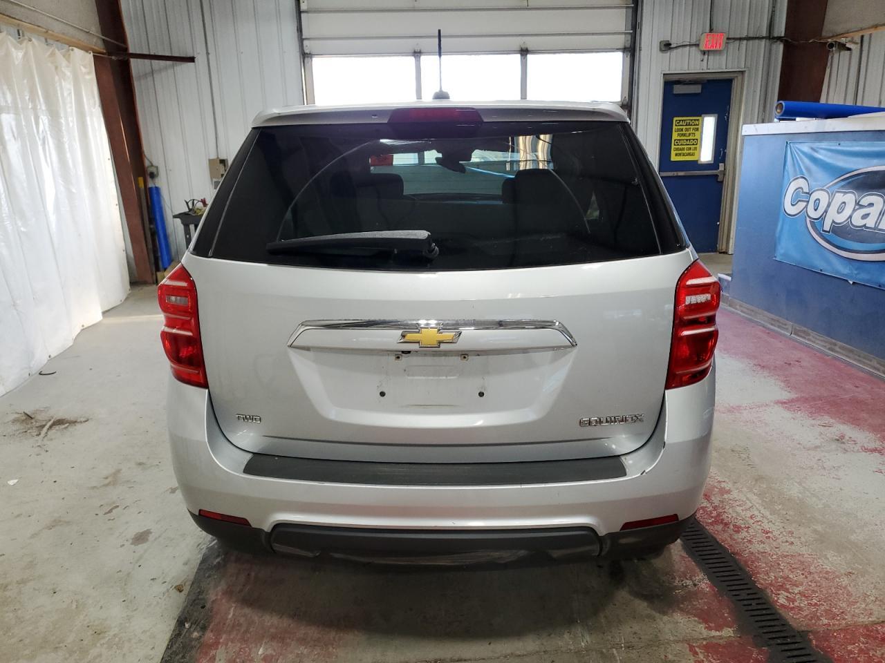 2016 Chevrolet Equinox Ls - Image 6