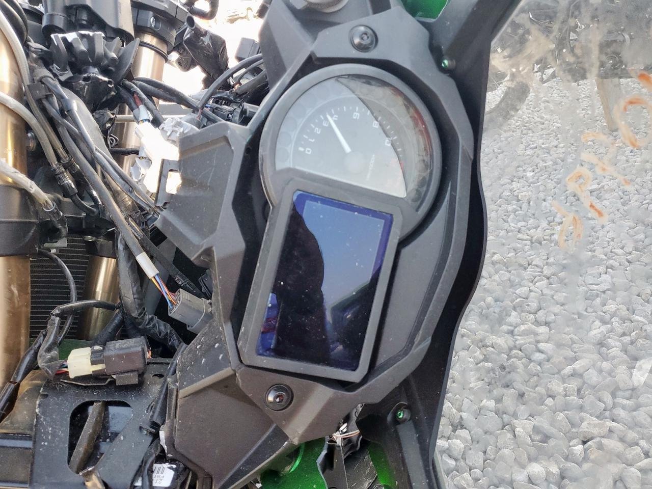 2018 Kawasaki Zx1002 B - Фото 7