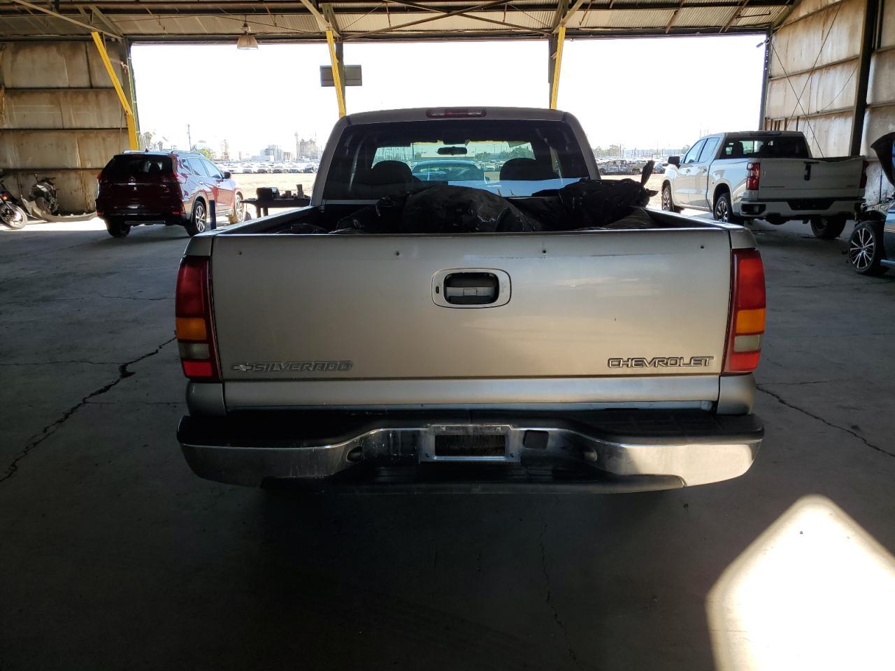 1999 Chevrolet Silverado C1500 - Фото 6