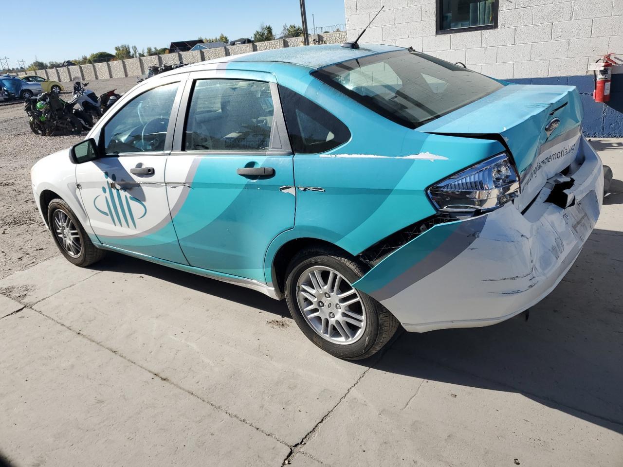 2010 Ford Focus Se - Image 2