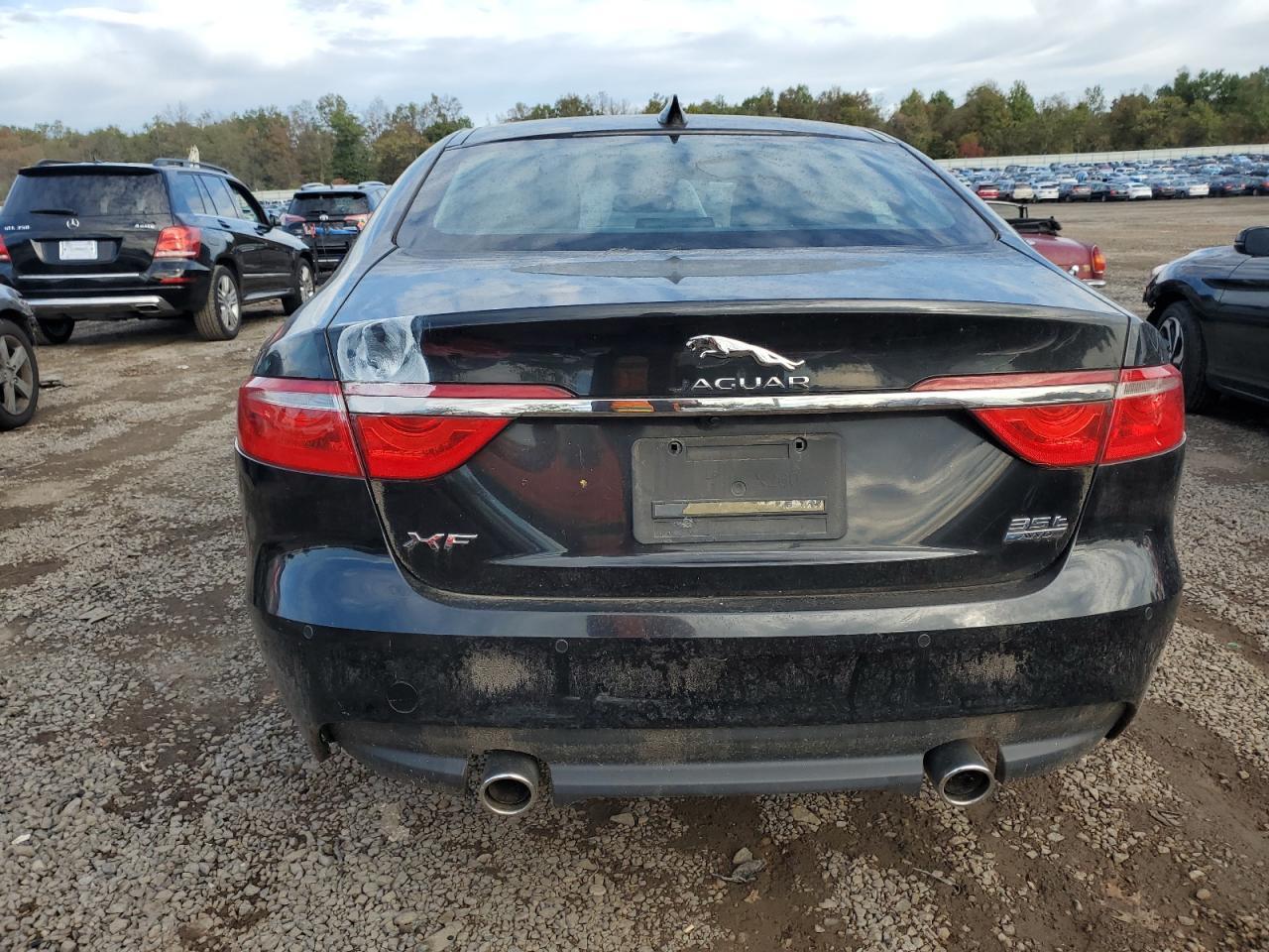 2016 Jaguar Xf Prestige - Image 6
