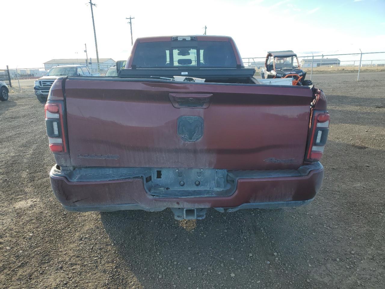 2024 Ram 3500 Laramie - Фото 6